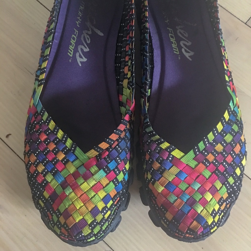 Skechers light weight memory foam shoes size 8.5